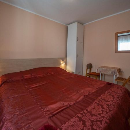 Seaside Serenity: 2-Bedroom Apartment With Boka Bay View Kotor Dış mekan fotoğraf