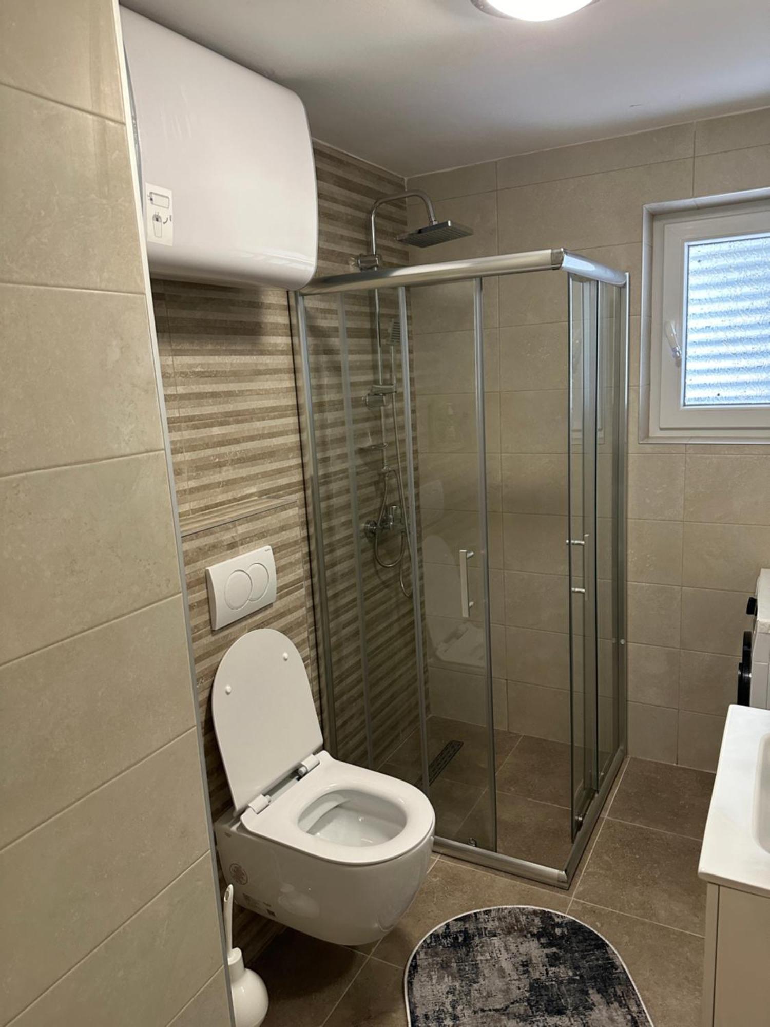 Seaside Serenity: 2-Bedroom Apartment With Boka Bay View Kotor Dış mekan fotoğraf